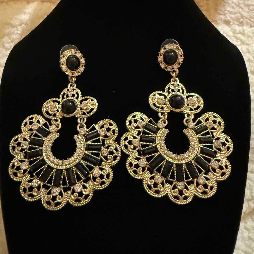 Natasha Couture Black and Gold Filigree Earrings